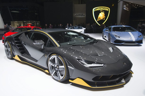 Nowa twarz motoryzacji: Geneva International Motor Show 2016 [GALERIA]