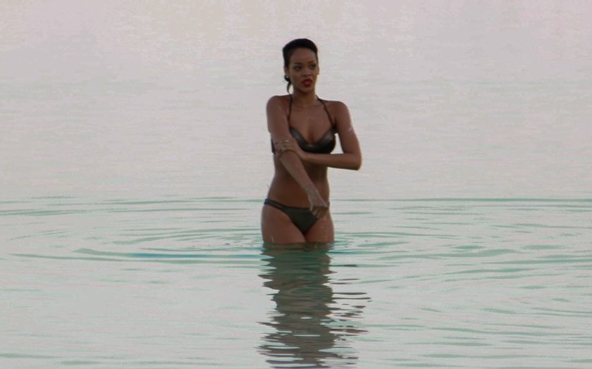 Rihanna w skąpym bikini w Tel Avivie