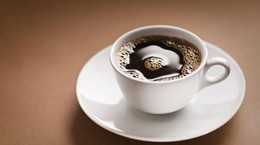 Kofeina - źródła, właściwości, wpływ na organizm. Czy kofeina uzależnia?