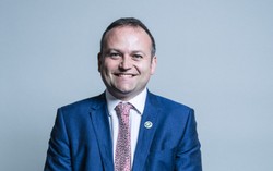 Poseł Partii Pracy zawieszony po rasistowskich uwagach do dziennikarza