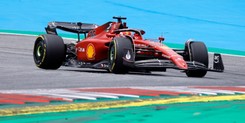 Słodko-gorzkie GP Austrii dla Ferrari. Triumf Leclerca, dramat Sainza Jr.