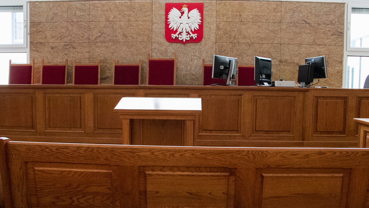 Do czterech sądów okręgowych na terenie woj. podkarpackiego do środy wpłynęło łącznie 18 protestów wyborczych. Protesty złożyły zarówno lokalne komitety wyborcze, jak i kandydaci, którzy przegrali, a także wyborcy – wynika z informacji zebranych przez Polską Agencję Prasową.
