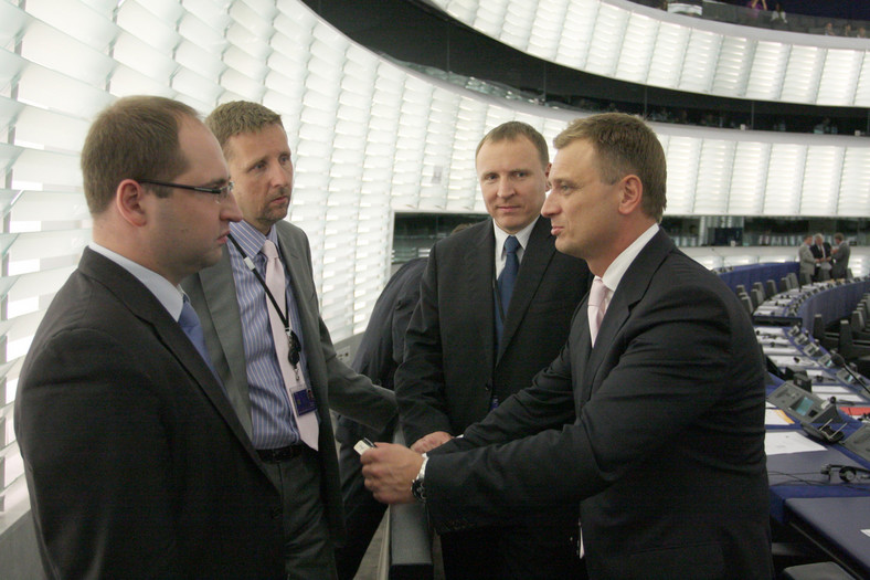 (od lewej) Adam Bielan, Marek Migalski, Jacek Kurski, Sławomir Nitras. Parlament Europejski, 2009 rok