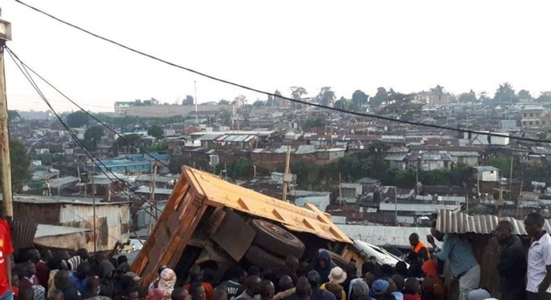 Accident Alert: Lorry veers off Southern Bypass crashes into house in Raila Estate, Kibra