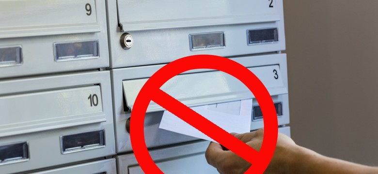 Koniec papierowego awiza? Poczta Polska: „Od 2026 r. listonosz nie zostawi już kartki” - sprawdź, co musisz zrobić teraz