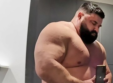 U "Velikom Bratu" je VAŽIO ZA ZAVODNIKA, bio intiman sa više od 500 žena, a DANAS SE TRANSFORMISAO do neprepoznatljivosti! (FOTO)