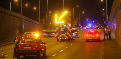 Strażacy ćwiczą w tunelu Wisłostrady