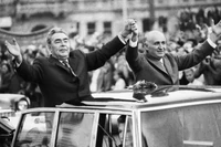 Tosza, Tato, dyktator. Kim był człowiek, który zmienił Bułgarię? Historia, która wstrząsnęła Europą.