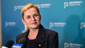 Nowacka przekazała dobrą wiadomość dla uczniów. "Już nie może tak być"