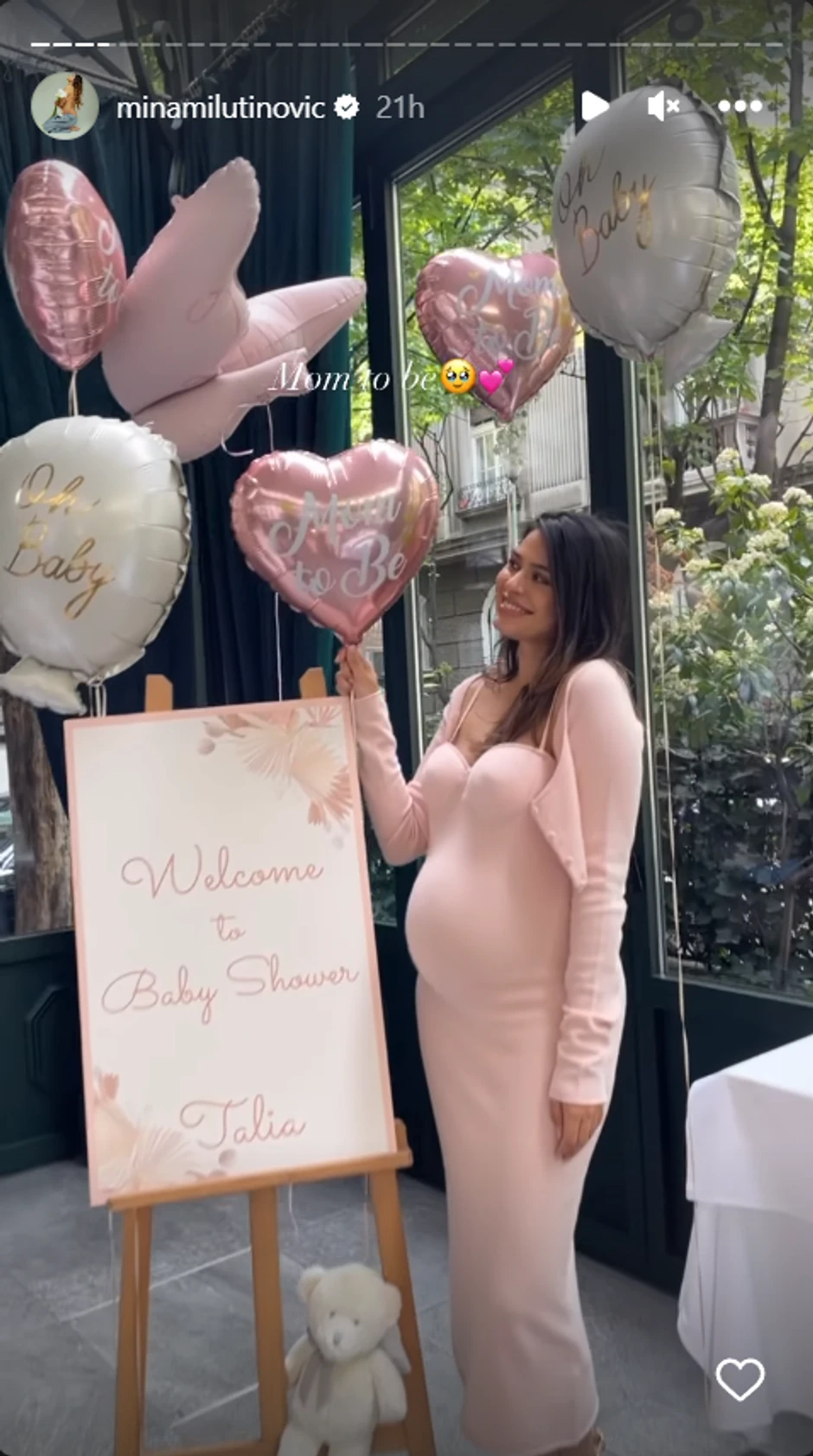 Mina Milutinović, "Baby shower"