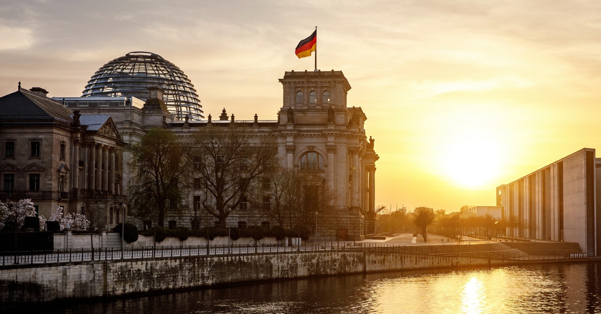 AfD "zwykłą partią"? Afera w Berlinie, opozycja grzmi na partię przyszłego kanclerza Niemiec