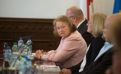 Rzecznik PiS o Janinie Goss w PKN Orlen. "Wiele spółek o nią zabiegało... nie chcę mówić jakie"