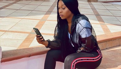 Efia Odo flashes her nipples in new photo (18+ PHOTO)