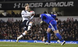 Liga angielska: Remis Tottenhamu, Leicester o trzy punkty od mistrzostwa. WIDEO