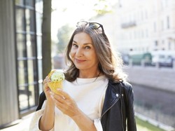 Jedzenie lodów nie musi boleć! 7 sposobów na to, by pozbyć się nadwrażliwości zębów