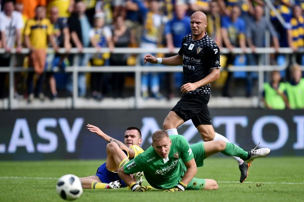 Ekstraklasa: Arka znów nie wygrała w Gdyni. Remis Zagłębia na wyjeździe po serii trzech porażek