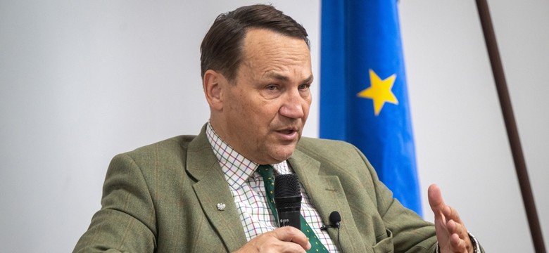 Sikorski: Kaczyński powinien siedzieć cicho. Polska jest przykładem
