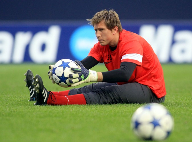 Miejsce 3 Tomasz Kuszczak (30 l.) 10 500 000