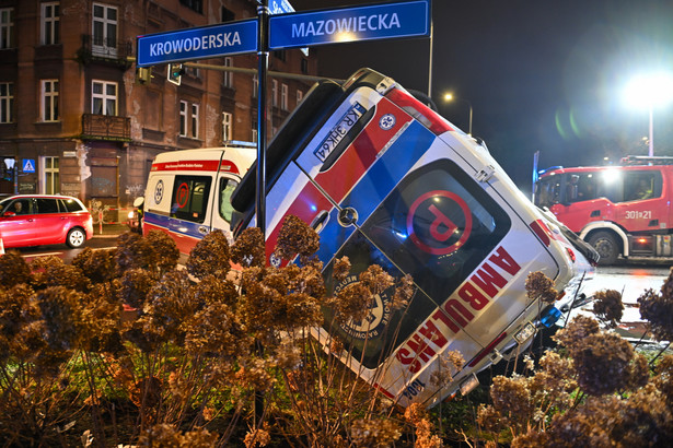 Miejsce wypadku na al. Słowackiego na wysokości ul. Krowoderskiej w Krakowie