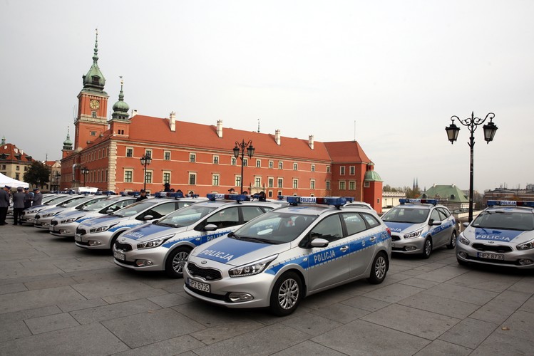 Nowe radiowozy dla policji