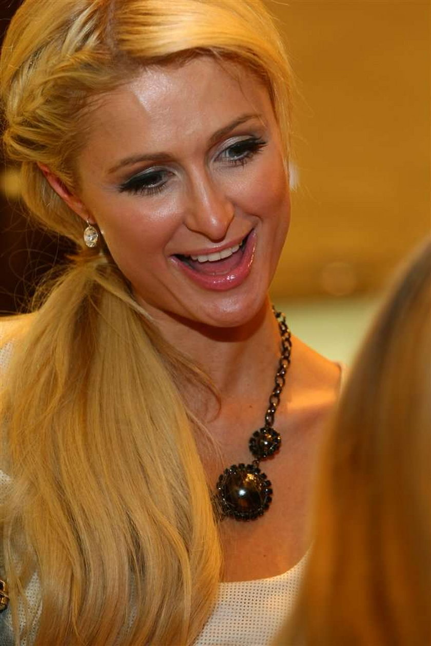 Fanaberie Paris Hilton w Polsce. Kupiła fatałaszki za...