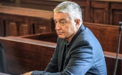 Kontrowersyjne słowa Frasyniuka o żołnierzach. Jest decyzja wrocławskiego sądu