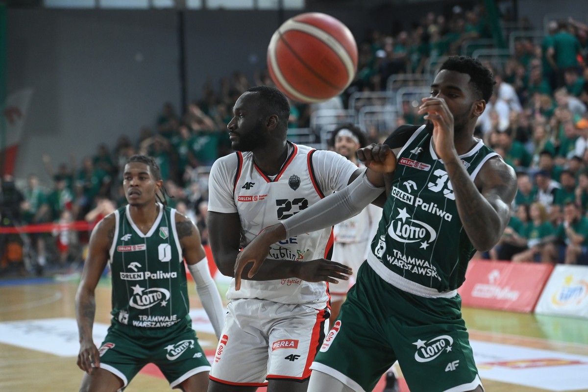Sport w TV 16 czerwca. Legia i Starta walczą o mistrzostwo, Sabalenka i Gauff grają w Berlinie. Gdzie obejrzeć na żywo?