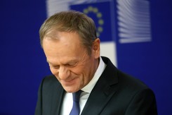 Tusk: Nie dzwoń już więcej, Mateusz...