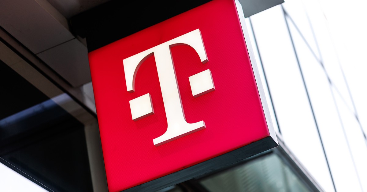 Újabb csalás a Telekom nevében – ne dőljön be a hamis sms-eknek!