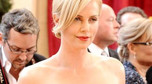 Charlize Theron - najpiękniejsza blondynka na rozdaniu Oscarów