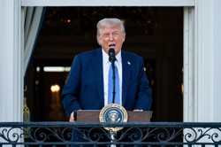 Trump ogłosił zakaz wjazdu do USA. Na liście 12 krajów