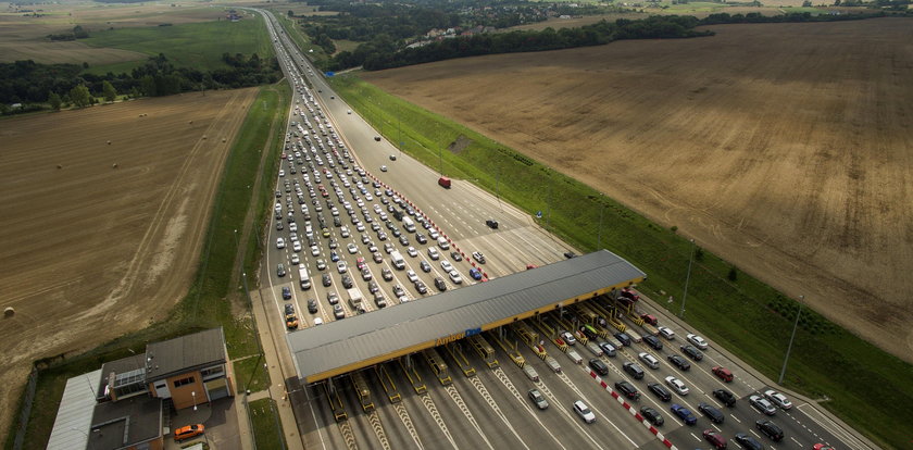 Otwórzcie bramki na A1!