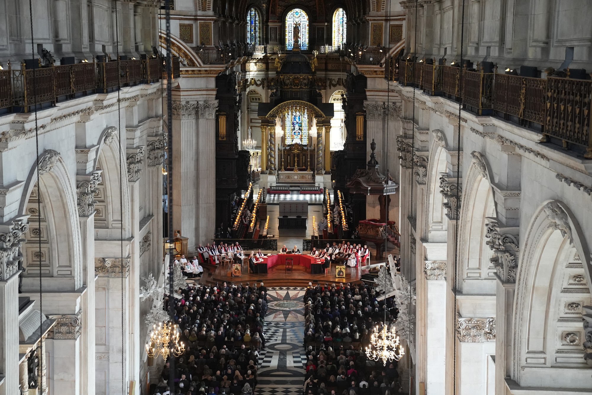 Novou anglikánskou arcibiskupkou z Canterbury sa stala Sarah Mullallyová.