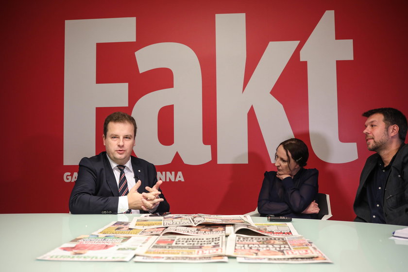 Jacek Wilk w redakcji Faktu