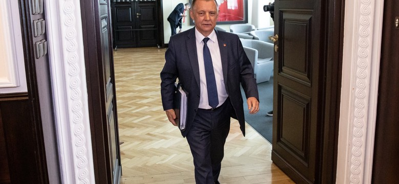 Już nawet prezydencki minister przyznaje, że afera Banasia obciąża PiS