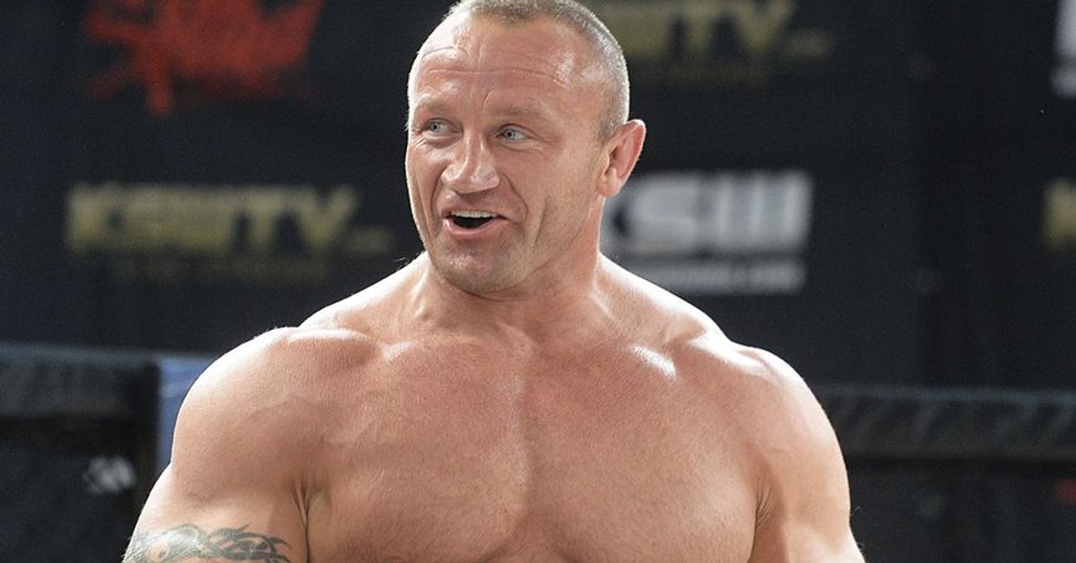 Mariusz Pudzianowski wywołał kolejną burzę na swoim profilu na Facebooku. 