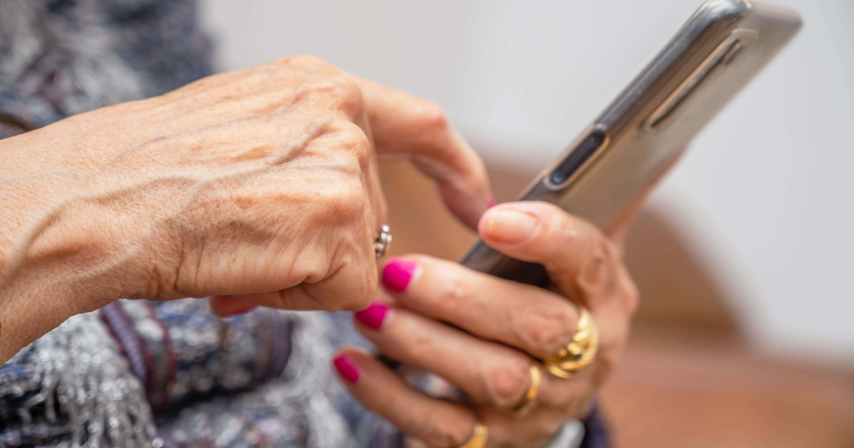 Scammers-can-now-clone-your-voice-with-AI-to-authorize-payments-from-your-bank-account