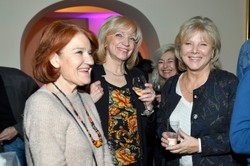 Maria Winiarska śmieje się z artykułu, w którym pomylono ją z córką. "Nadal moim mężem jest Wiktor"