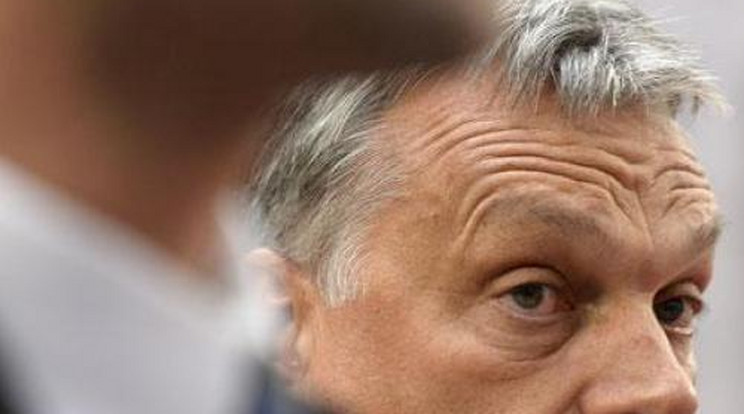 Ezt kérdezik az angolok: Orbán rasszista, vagy brutálisan realista?