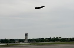 Kolejny polski pilot zasiadł za sterami F-35! Siły Powietrzne rosną w siłę