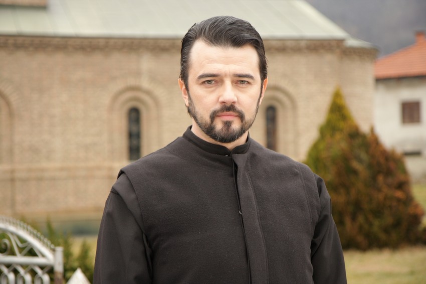 Ivan Vučković u seriji "Selo gori..."