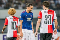 Liga Europy: Bramka Teodorczyka, Szczęsny na ławie, rekord Sykory, porażka Manchesteru United