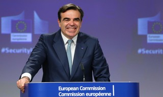 Afera korupcyjna w UE: Wiceprzewodniczący KE podejmowany jak król w Katarze