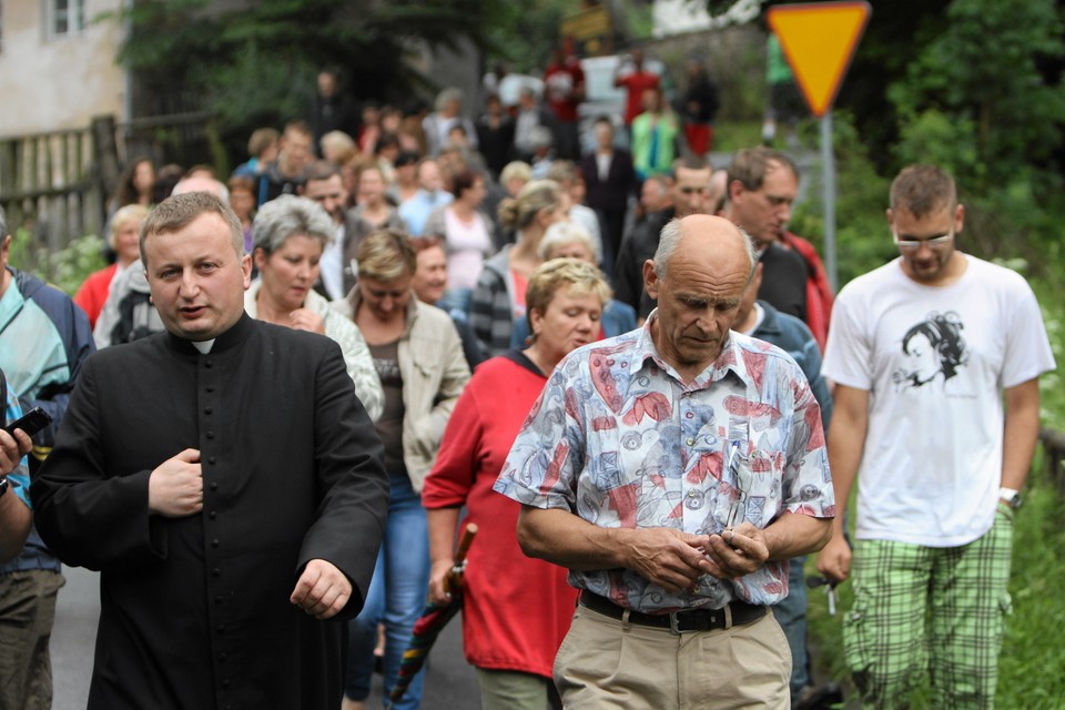 Wojna parafian z proboszczem