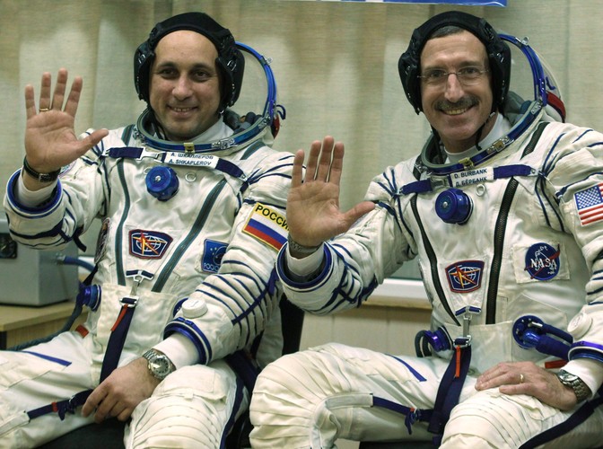 Astronauci Dan Burbank i Anton Szkaplerow szykuja się do lotu