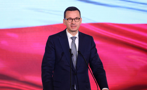 W wygłoszonym w piątek orędziu premier Morawiecki wskazywał, że w najbliższych dniach będziemy świętować setną rocznicę odzyskania przez Polskę niepodległości.