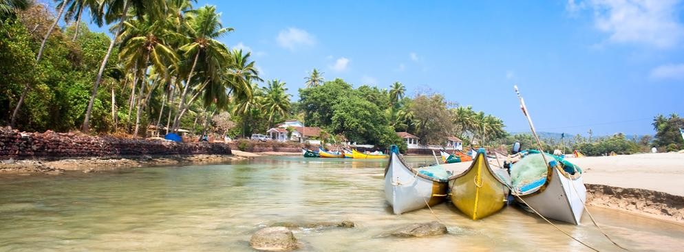 7. miejsce: Goa – czyli indyjski region z rajskimi plażami, który już dawno temu odkryli hipisi. Goa zachwyca turystów przepięknymi, dziewiczymi plażami, sennymi wioskami położonymi wśród pól ryżowych, niepowtarzalnymi zabytkami. Dzienny pobyt na Goa można zamknąć w kwocie 19,32 USD.