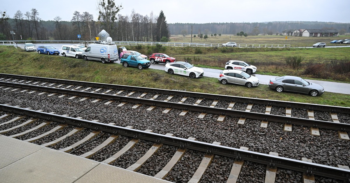 Sabotaż kolejowy pod Warszawą? Oto, co mówią komentarze internautów o incydencie pod Życzynem