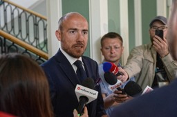 Budka po opuszczeniu posiedzenia KRS: To naprawdę jest farsa