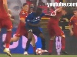 Tak gwiazdor Romy skopał rywala